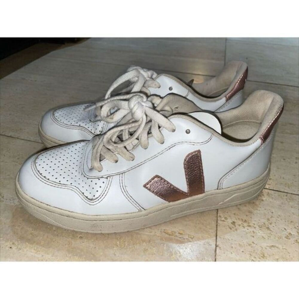 Women's Veja V-10 Leather White Metallic Pink Size 6 Made In Brazil